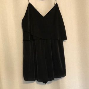 Black ribbed Romper